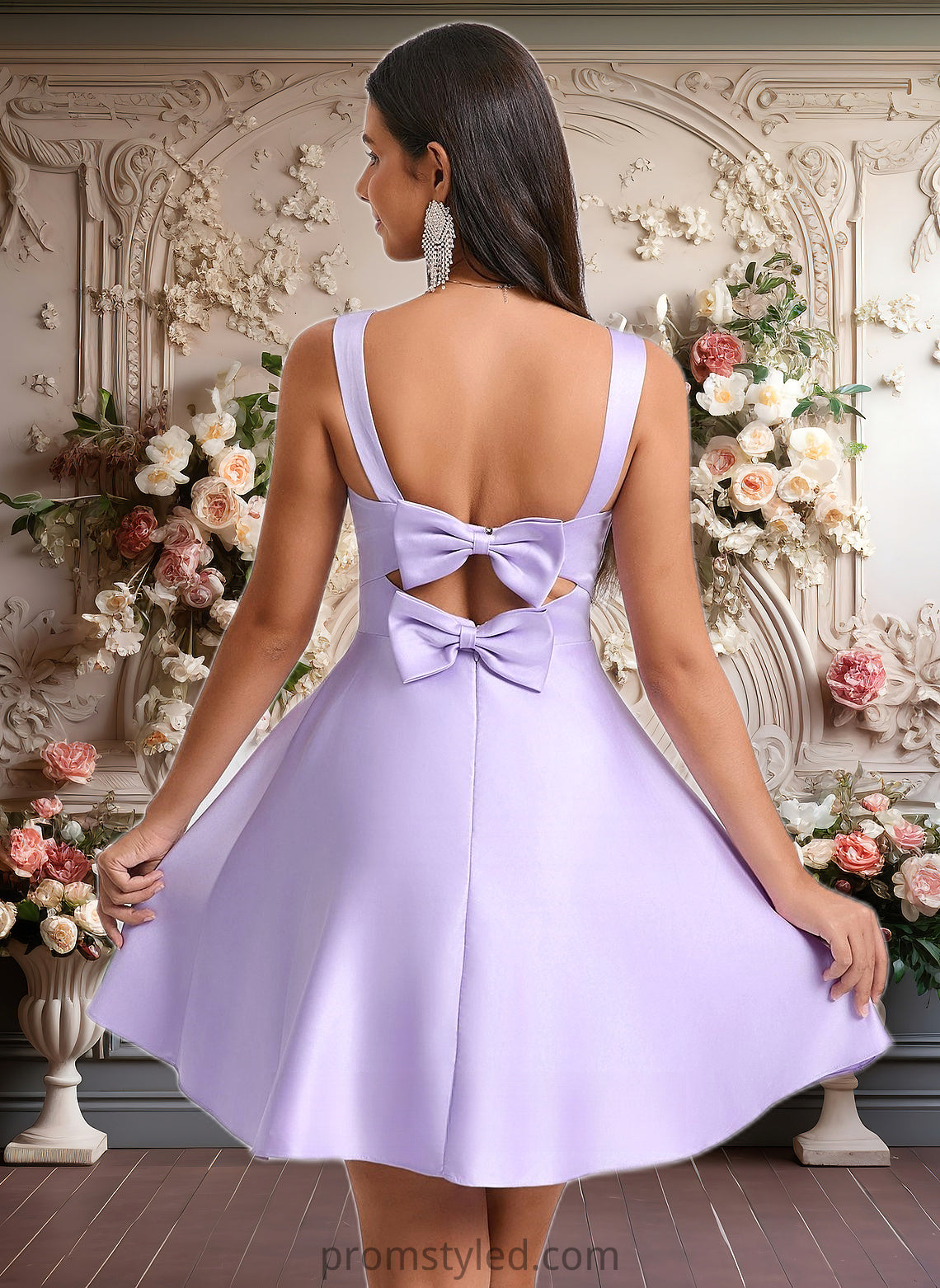 Juliet A-line Sweetheart Short Satin Homecoming Dress With Bow HLP0025682