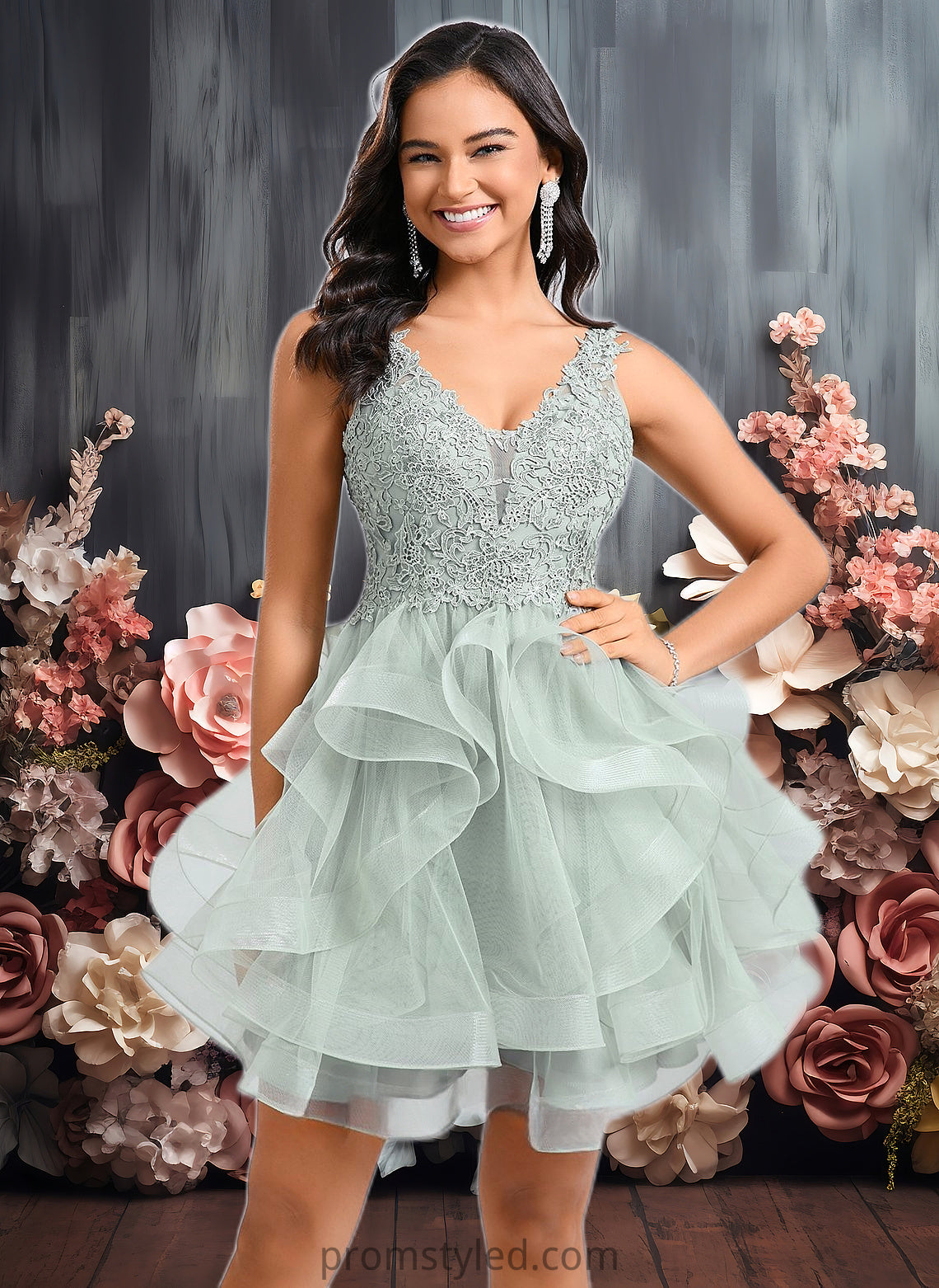 Cheryl Ball-Gown/Princess V-Neck Short Tulle Lace Homecoming Dress HLP0025671