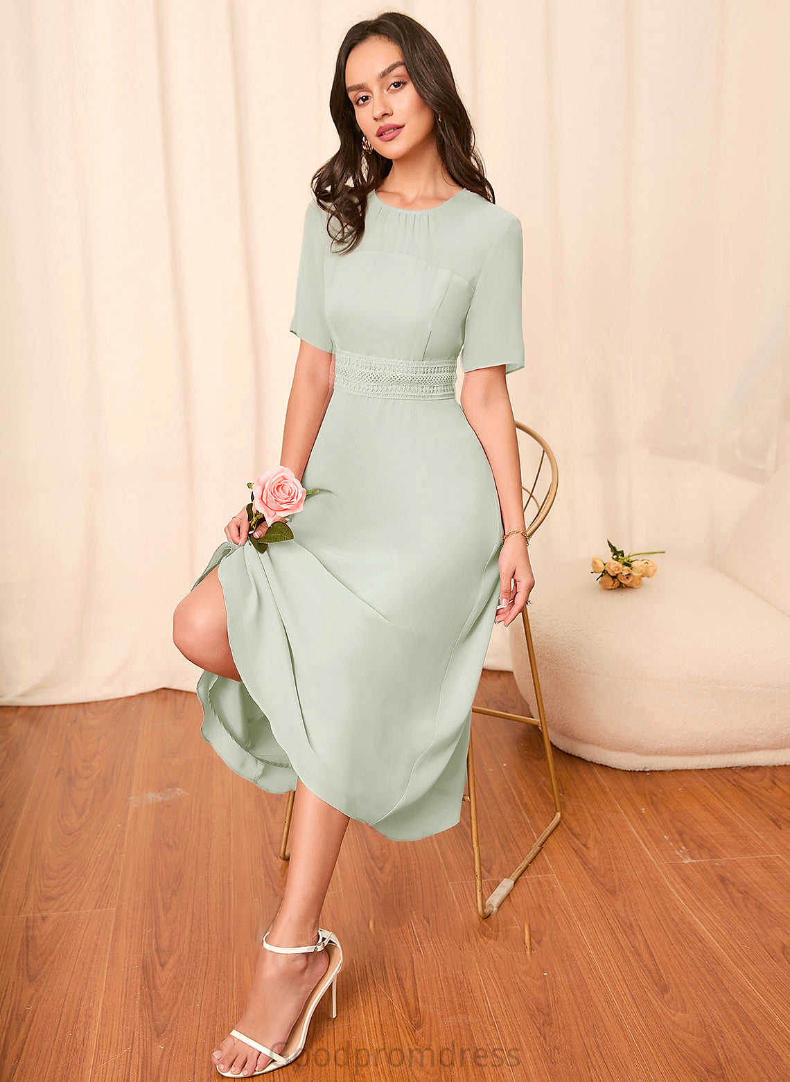 Sleeve Sleeves Fabric Silhouette Length Knee-Length A-Line Straps Paityn Scoop Natural Waist A-Line/Princess Bridesmaid Dresses