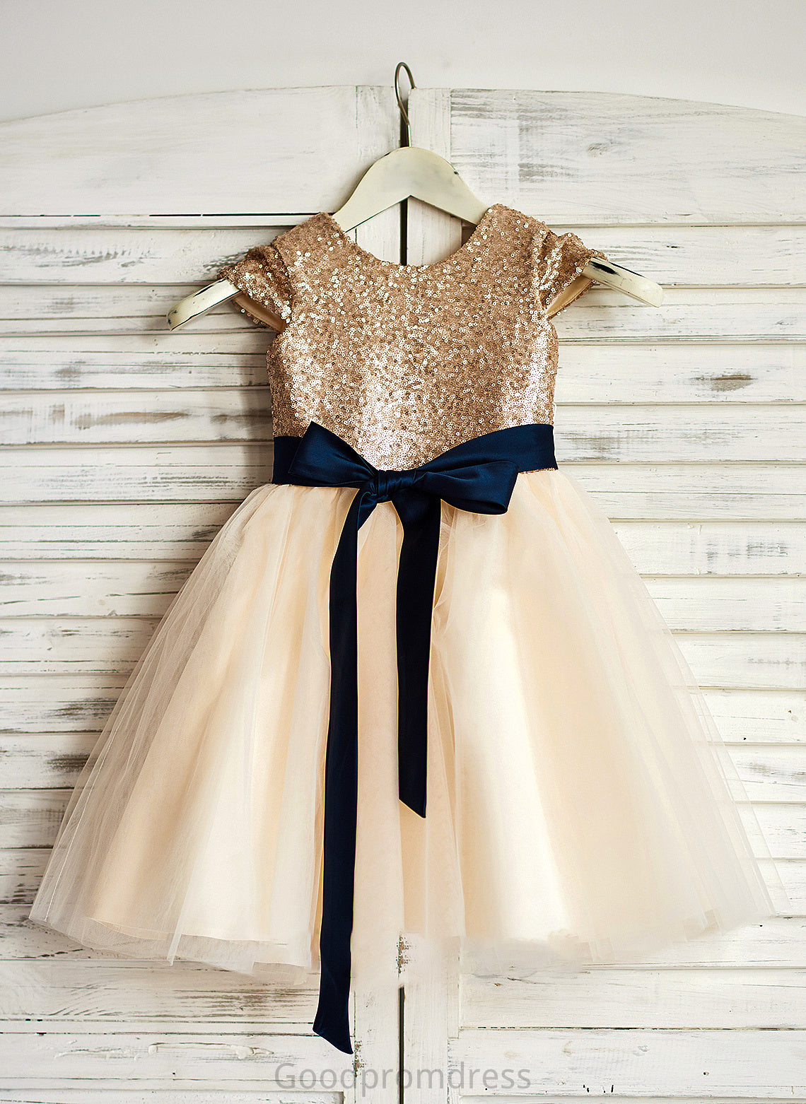 Sash A-Line Junior Bridesmaid Dresses With Scoop Knee-Length Tulle Neck Hortensia