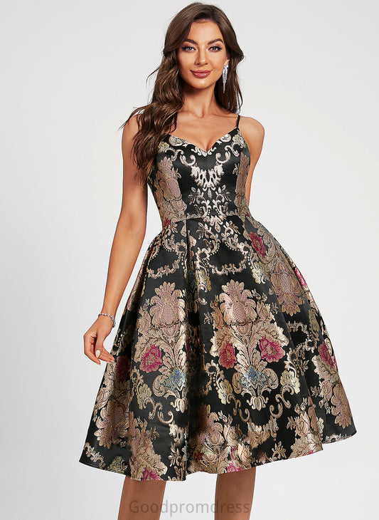 A-Line Homecoming Dresses Bridget Knee-Length V-neck Dress Lace Flower(s) Homecoming With