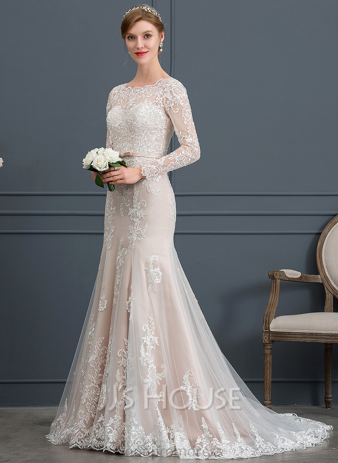 Trumpet/Mermaid Dress With Wedding Dresses Bow(s) Train Wedding Sequins Scoop Briley Tulle Neck Court Beading