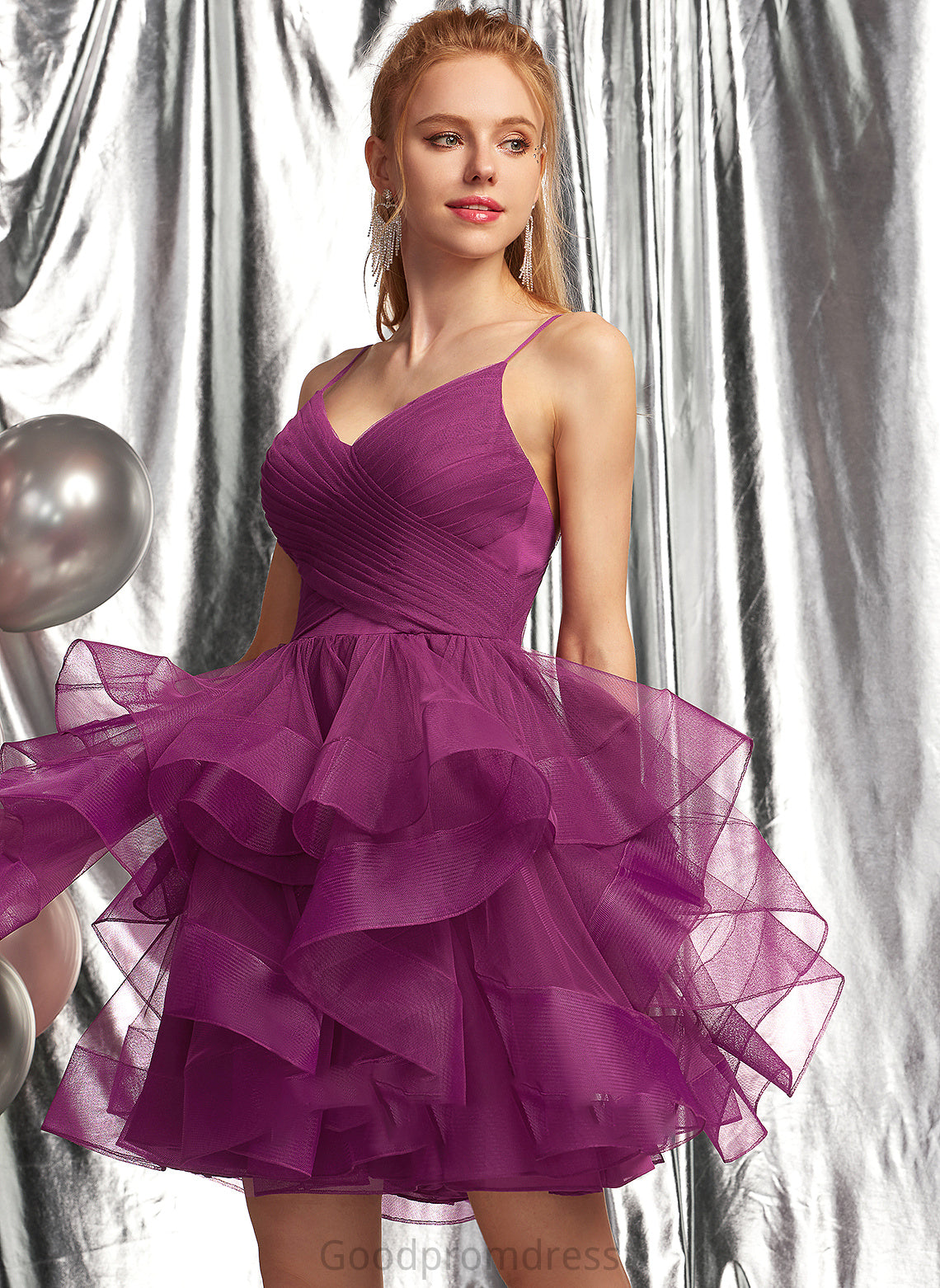 V-neck Tulle Ball-Gown/Princess Short/Mini Prom Dresses Kiersten