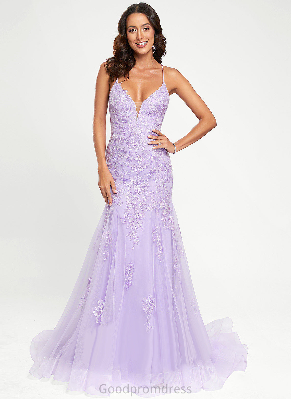 Sequins Sweep Prom Dresses Train Trumpet/Mermaid With Lace V-neck Tulle Nyasia