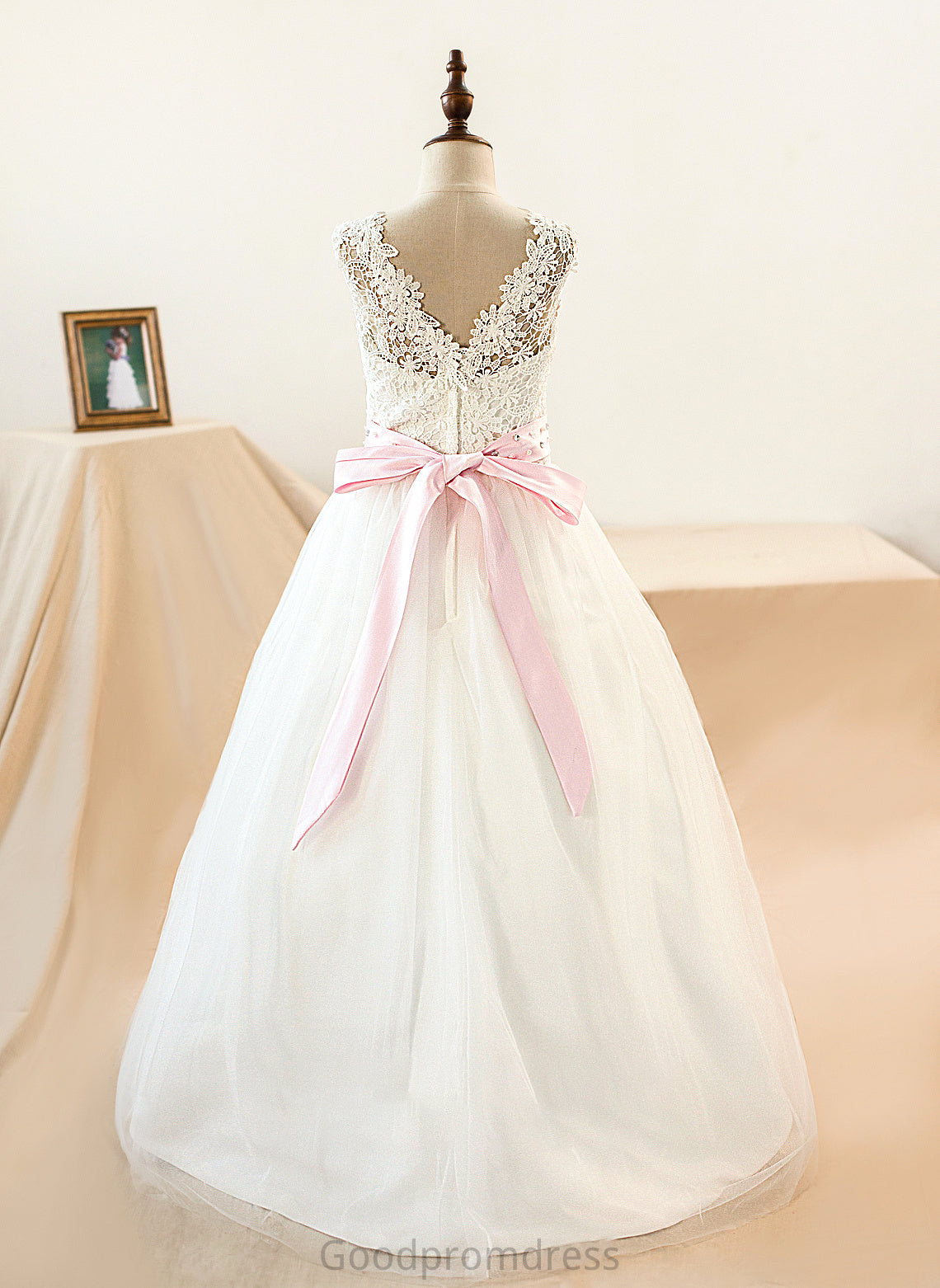 Bow(s) Sash Ball-Gown/Princess Junior Bridesmaid Dresses Scoop Amina Floor-Length Beading Neck Tulle With