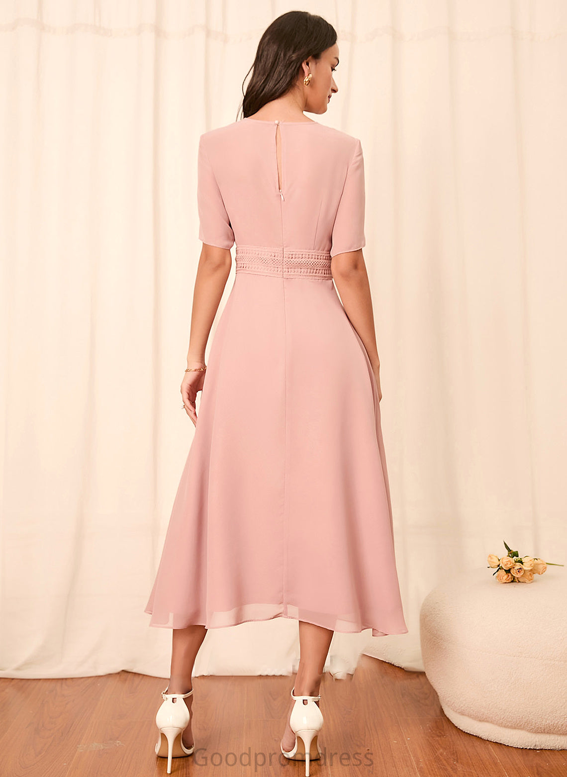 Sleeve Sleeves Fabric Silhouette Length Knee-Length A-Line Straps Paityn Scoop Natural Waist A-Line/Princess Bridesmaid Dresses