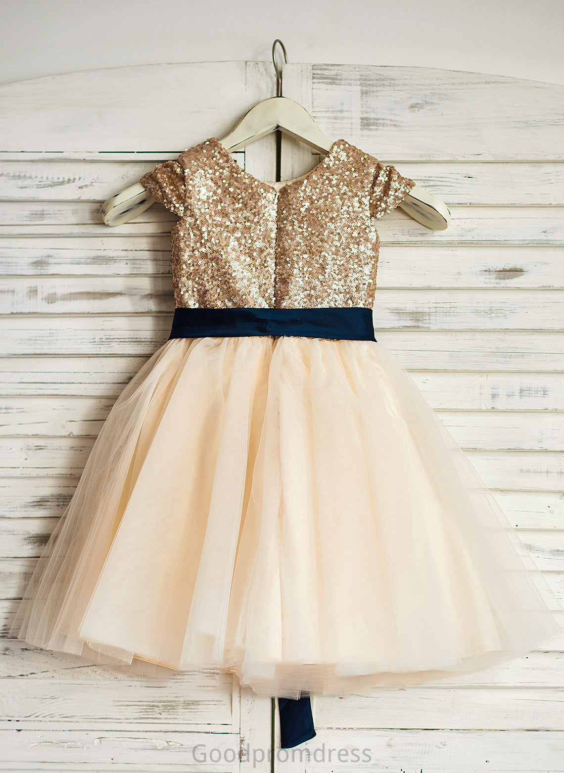 Sash A-Line Junior Bridesmaid Dresses With Scoop Knee-Length Tulle Neck Hortensia