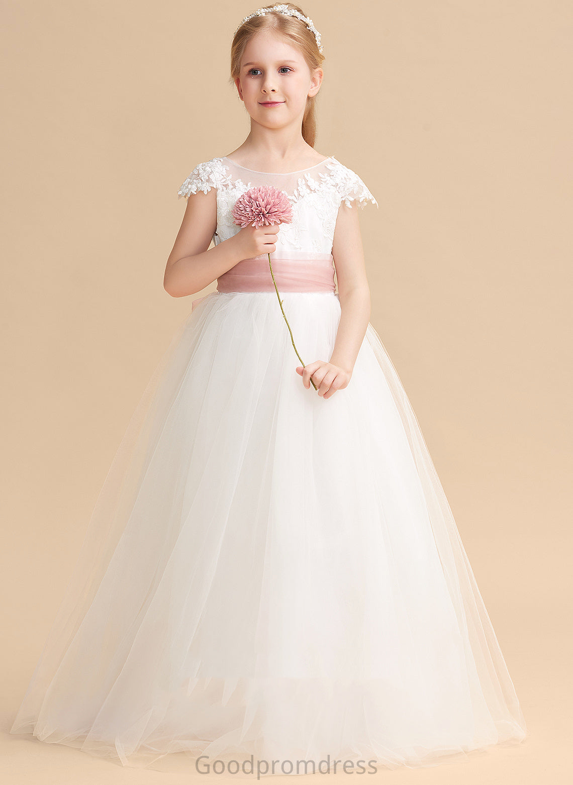 - Dress Floor-length Ella Scoop Neck With Lace Girl Lace/Sash Ball-Gown/Princess Flower Girl Dresses Flower Sleeveless