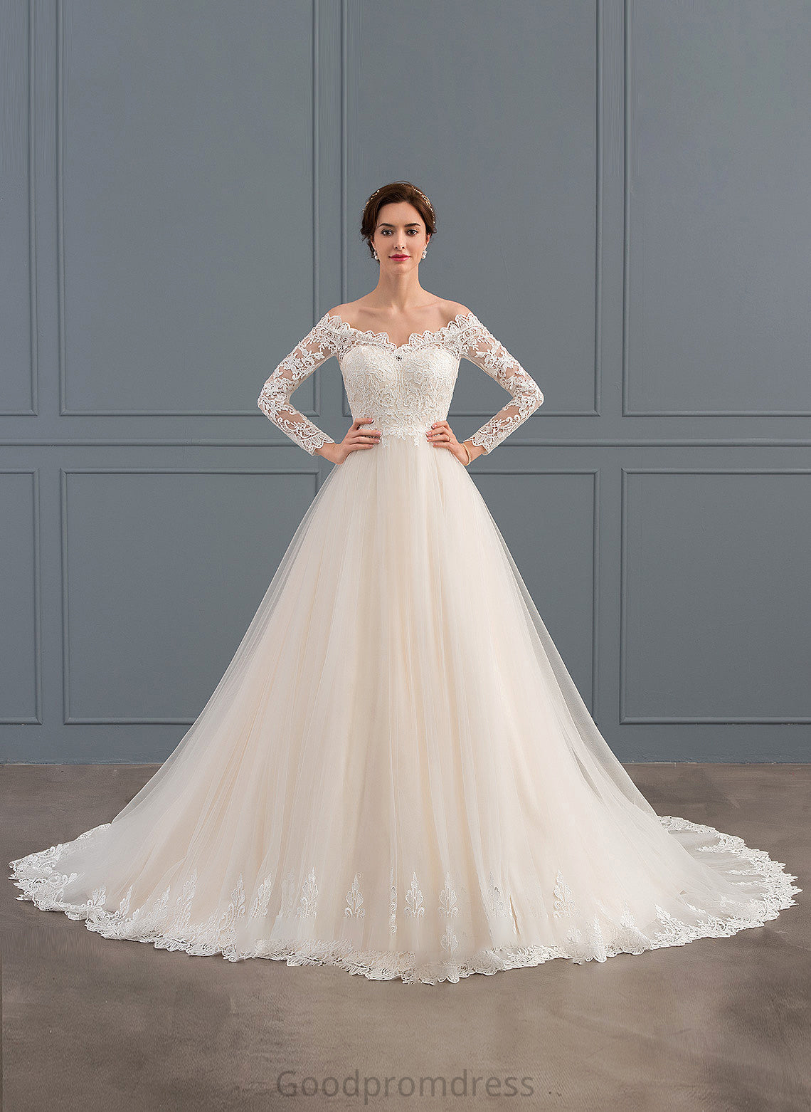 Dress Tulle Lace Train Wedding Geraldine Wedding Dresses Ball-Gown/Princess Chapel