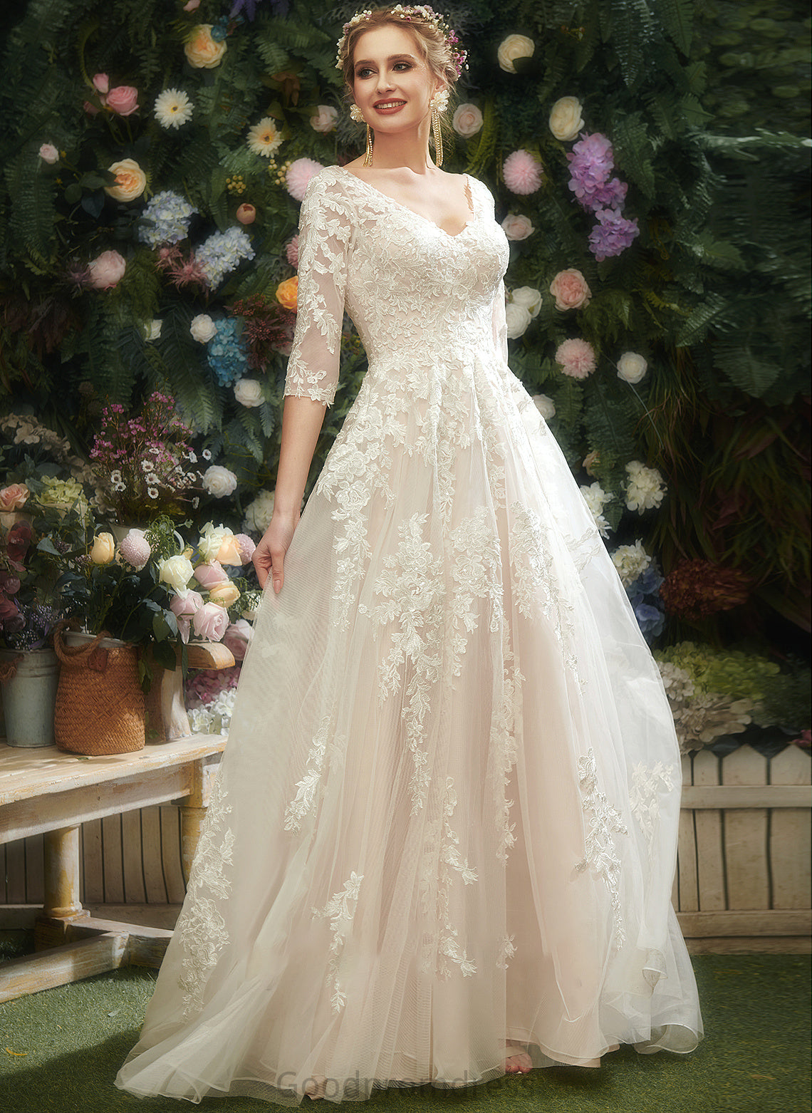 With Train Court V-neck Wedding A-Line Dress Kennedy Wedding Dresses Sequins