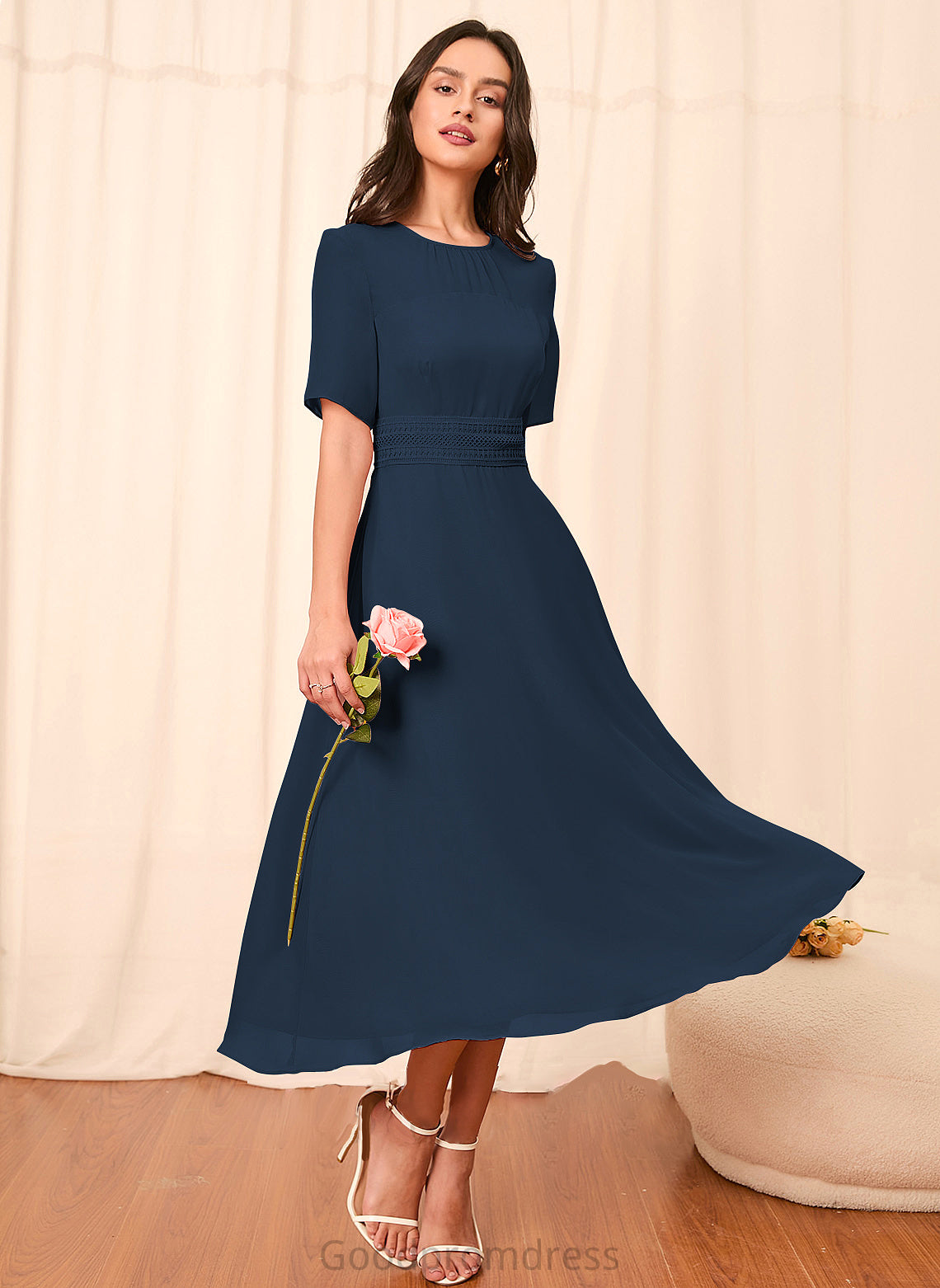 Sleeve Sleeves Fabric Silhouette Length Knee-Length A-Line Straps Paityn Scoop Natural Waist A-Line/Princess Bridesmaid Dresses