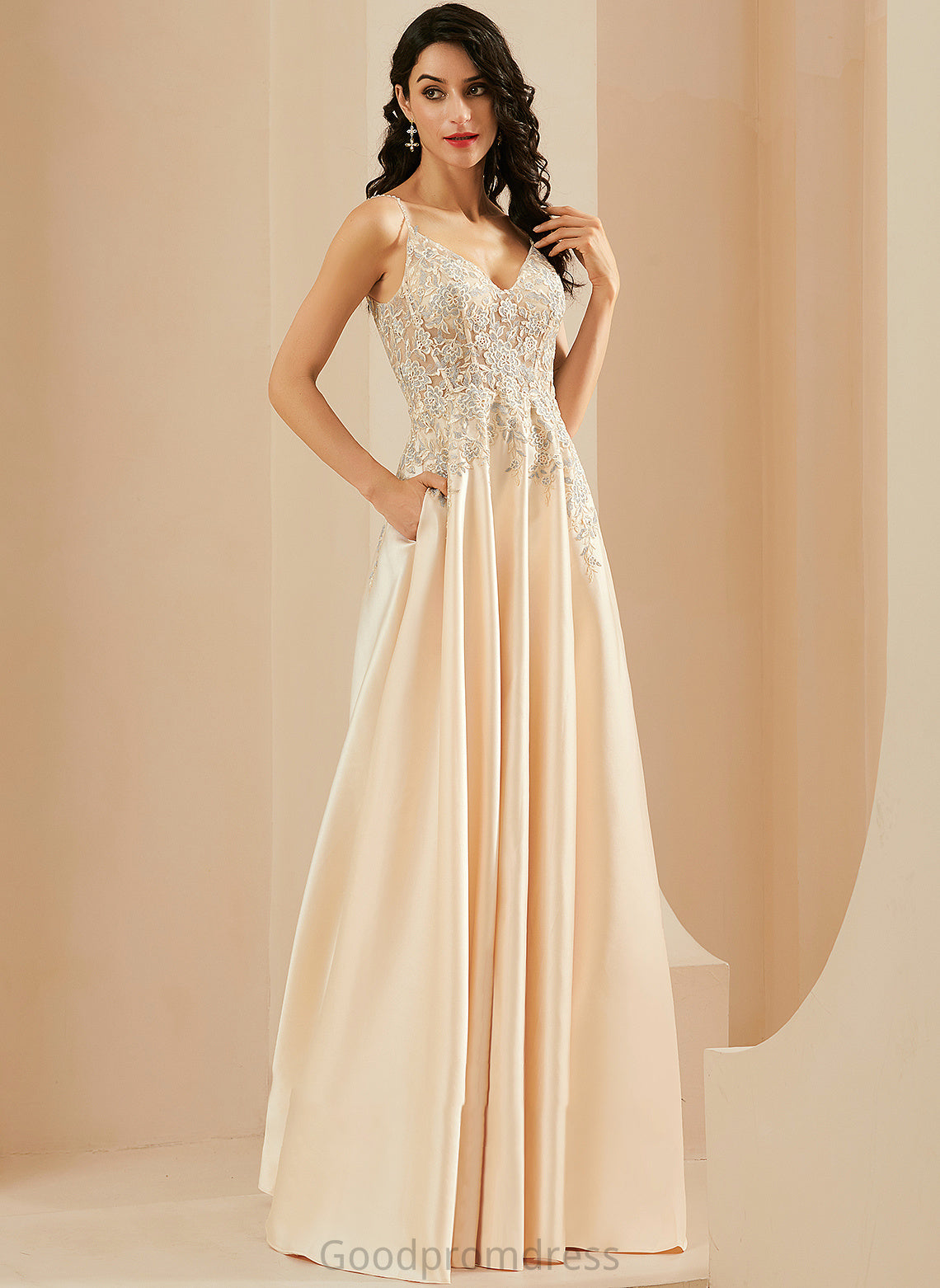 Satin A-Line Prom Dresses V-neck With Lace Floor-Length Jaylee