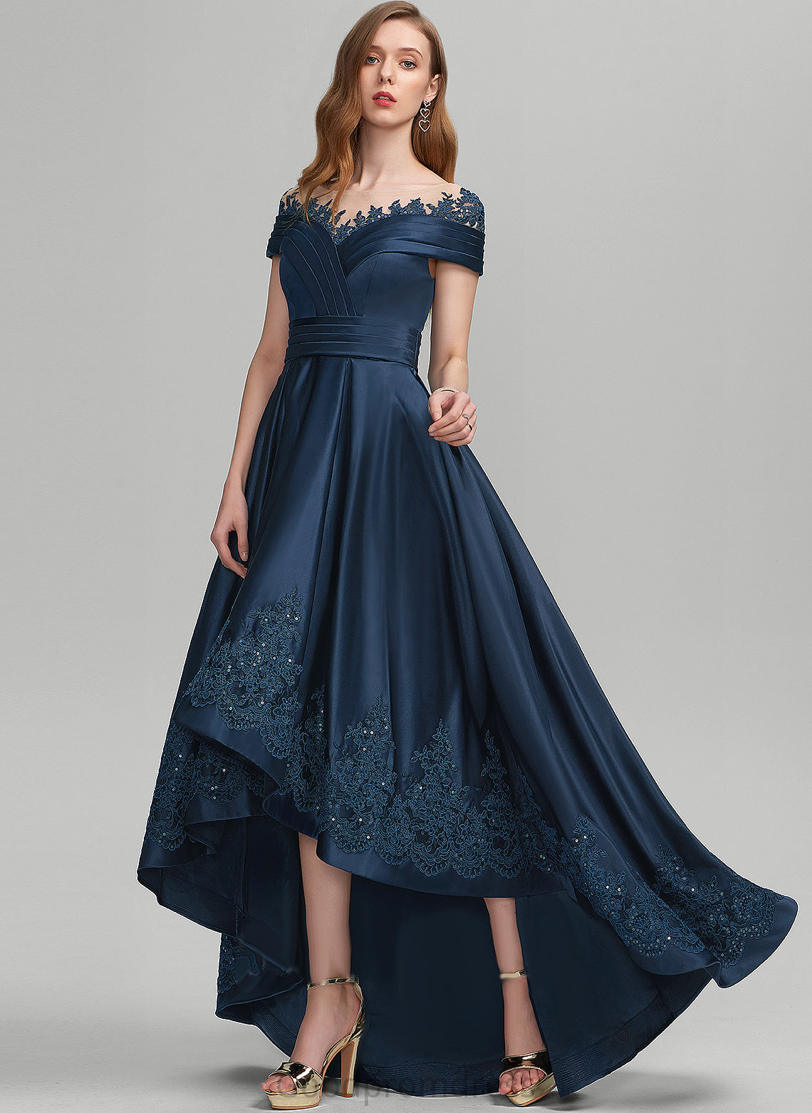 Satin Lace Ball-Gown/Princess Salome Prom Dresses Scoop With Asymmetrical Sequins