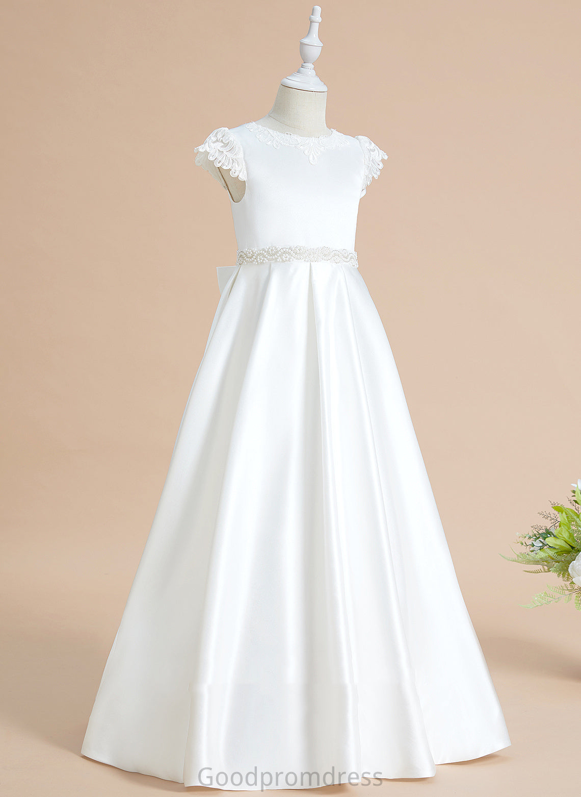 With Ball-Gown/Princess Sleeves Scoop - Flower Girl Dresses Neck Flower Short Lace/Beading/Bow(s) Geraldine Satin Girl Floor-length Dress