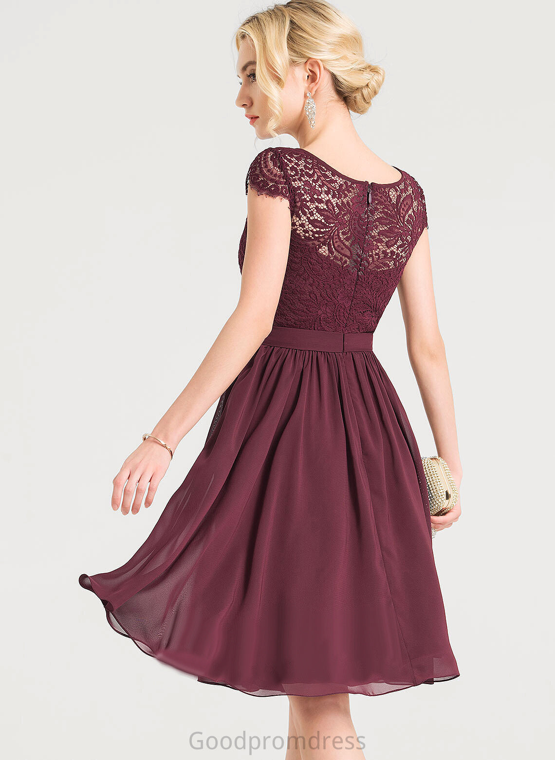 Danna Cocktail Dress Chiffon Neck Cocktail Dresses Knee-Length A-Line Lace Scoop