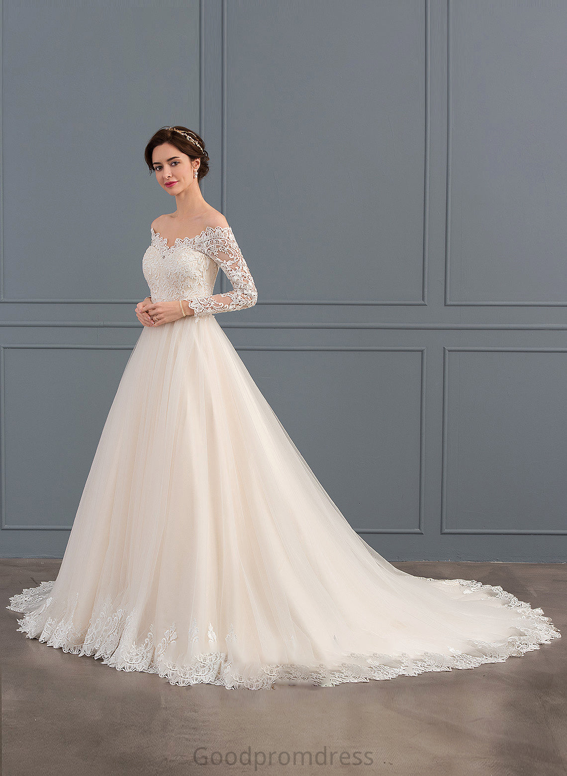 Dress Tulle Lace Train Wedding Geraldine Wedding Dresses Ball-Gown/Princess Chapel