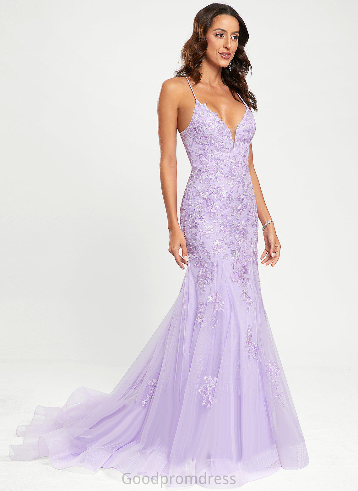 Sequins Sweep Prom Dresses Train Trumpet/Mermaid With Lace V-neck Tulle Nyasia