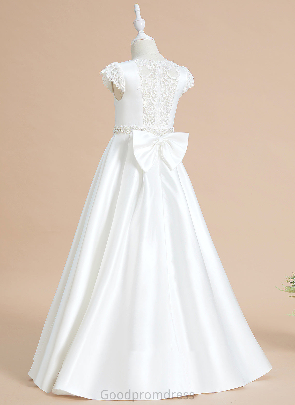 With Ball-Gown/Princess Sleeves Scoop - Flower Girl Dresses Neck Flower Short Lace/Beading/Bow(s) Geraldine Satin Girl Floor-length Dress