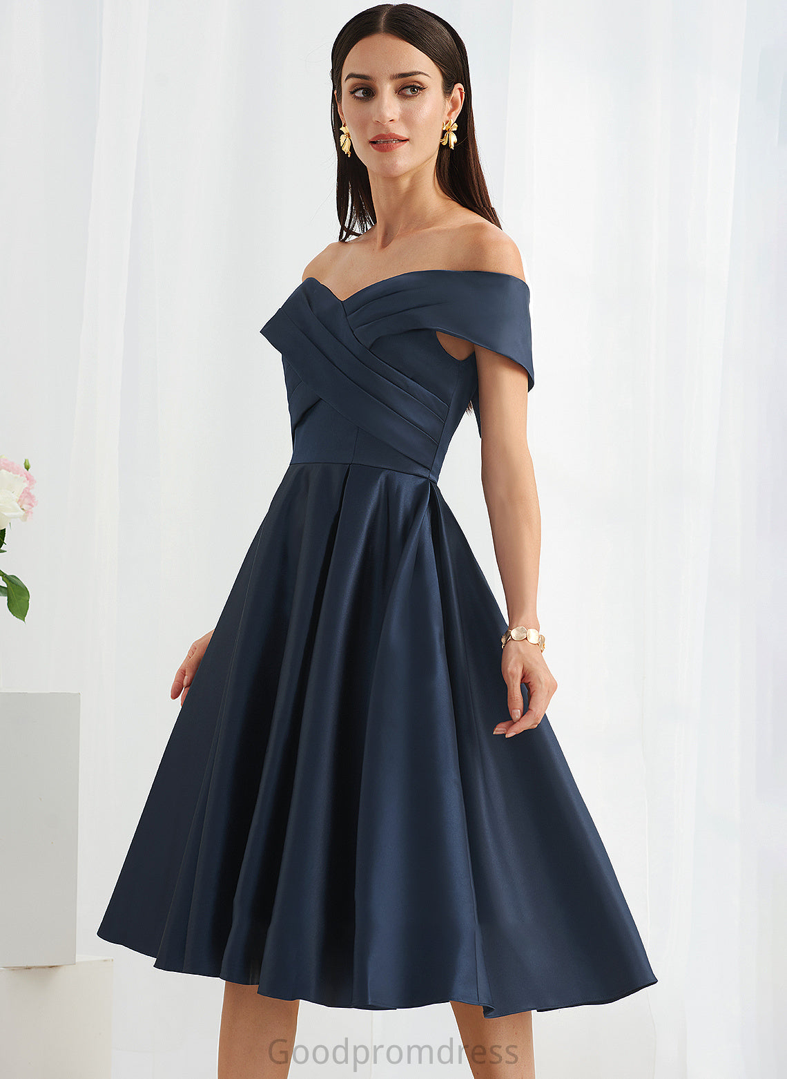 Silhouette Pockets Fabric Off-the-Shoulder Neckline Length Embellishment A-Line Knee-Length Jaelynn Natural Waist A-Line/Princess Bridesmaid Dresses