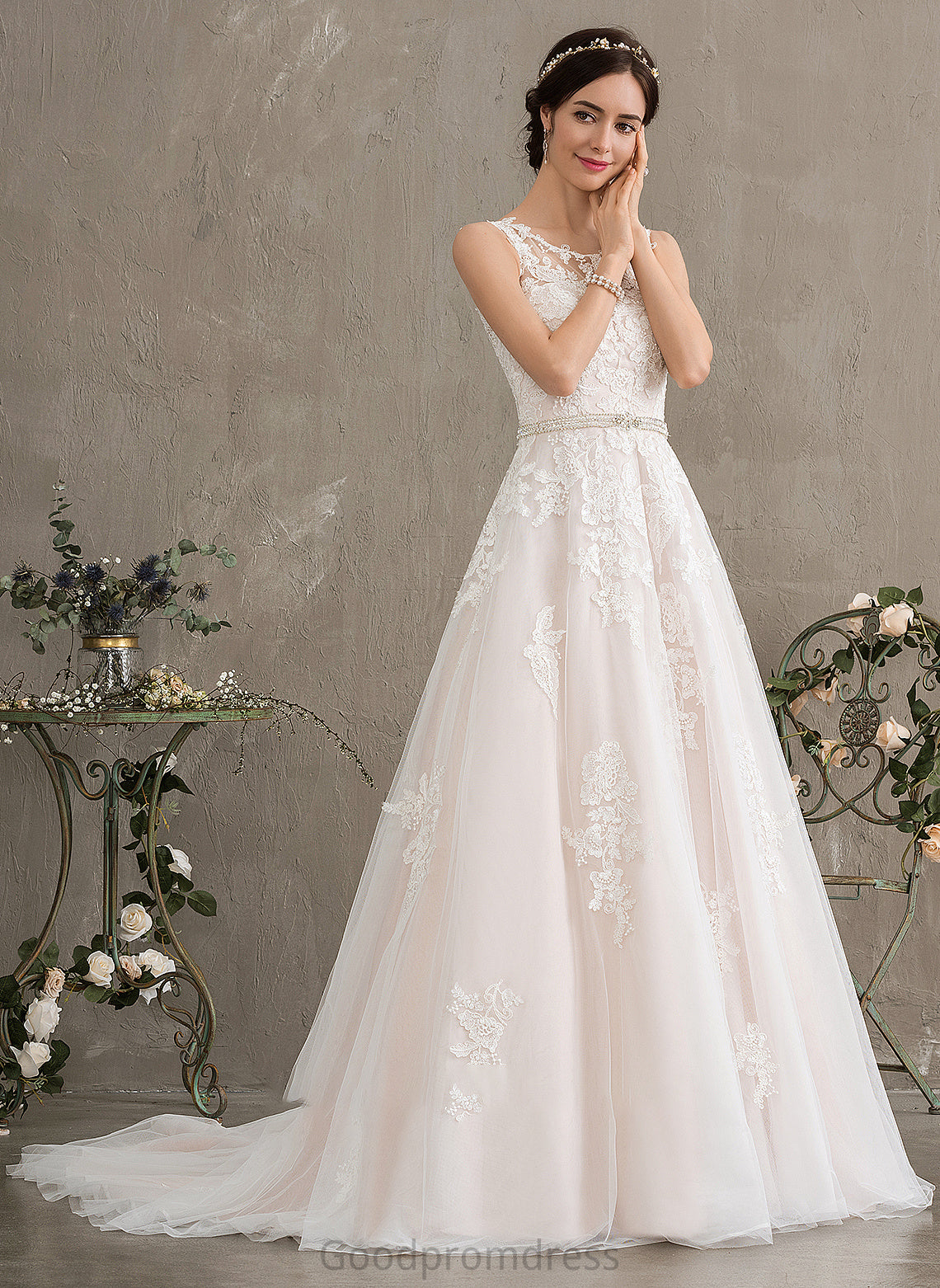 Tulle Beading Scoop Ball-Gown/Princess Train Wedding Dresses Sequins Neck Caroline Wedding With Dress Court