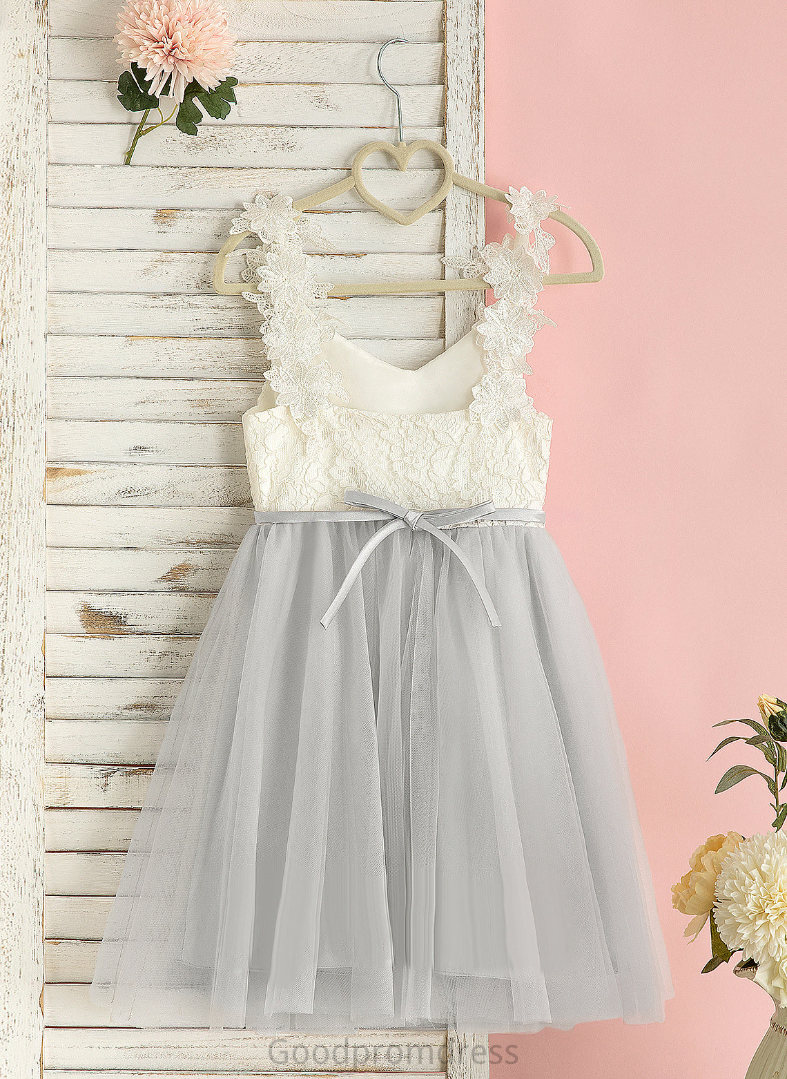 Sleeveless Flower Girl Dresses Tulle/Lace - Gianna Flower Girl V-neck Knee-length Dress A-Line