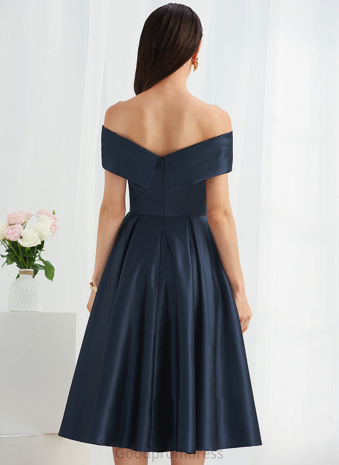 Silhouette Pockets Fabric Off-the-Shoulder Neckline Length Embellishment A-Line Knee-Length Jaelynn Natural Waist A-Line/Princess Bridesmaid Dresses