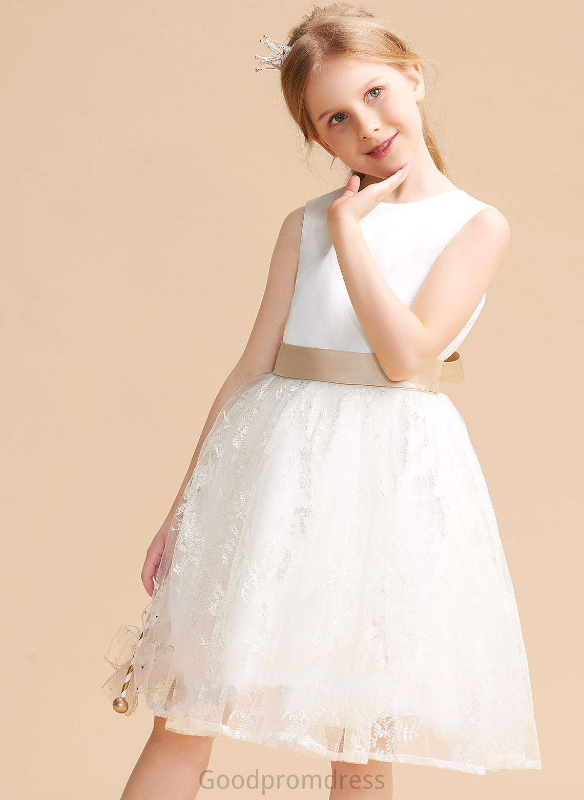 Flower Scoop - Satin/Lace Sash A-Line/Princess Jeanie Neck Girl Dress Sleeveless With Knee-length Flower Girl Dresses