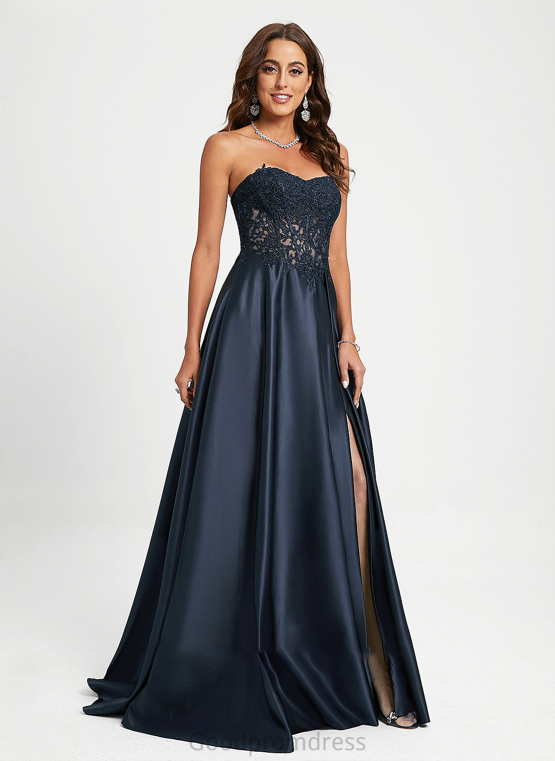 Train Sweetheart Pam With Prom Dresses Satin A-Line Lace Sweep