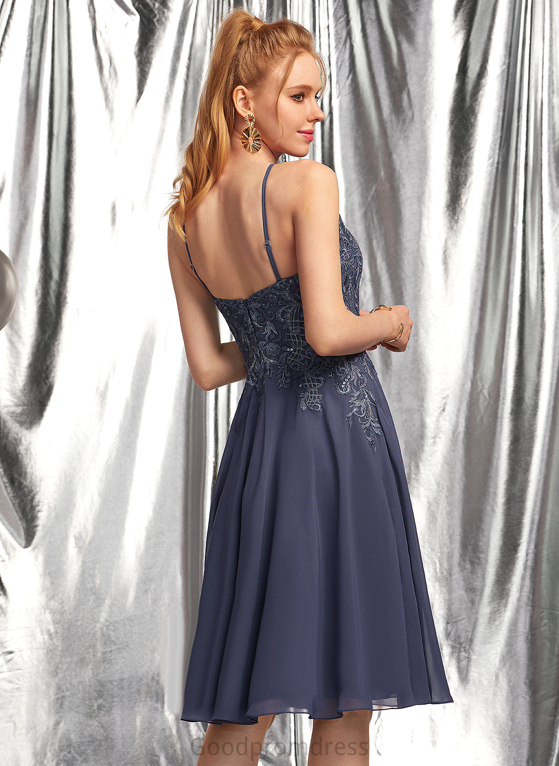 Carissa With Lace A-Line Scoop Chiffon Prom Dresses Appliques Knee-Length