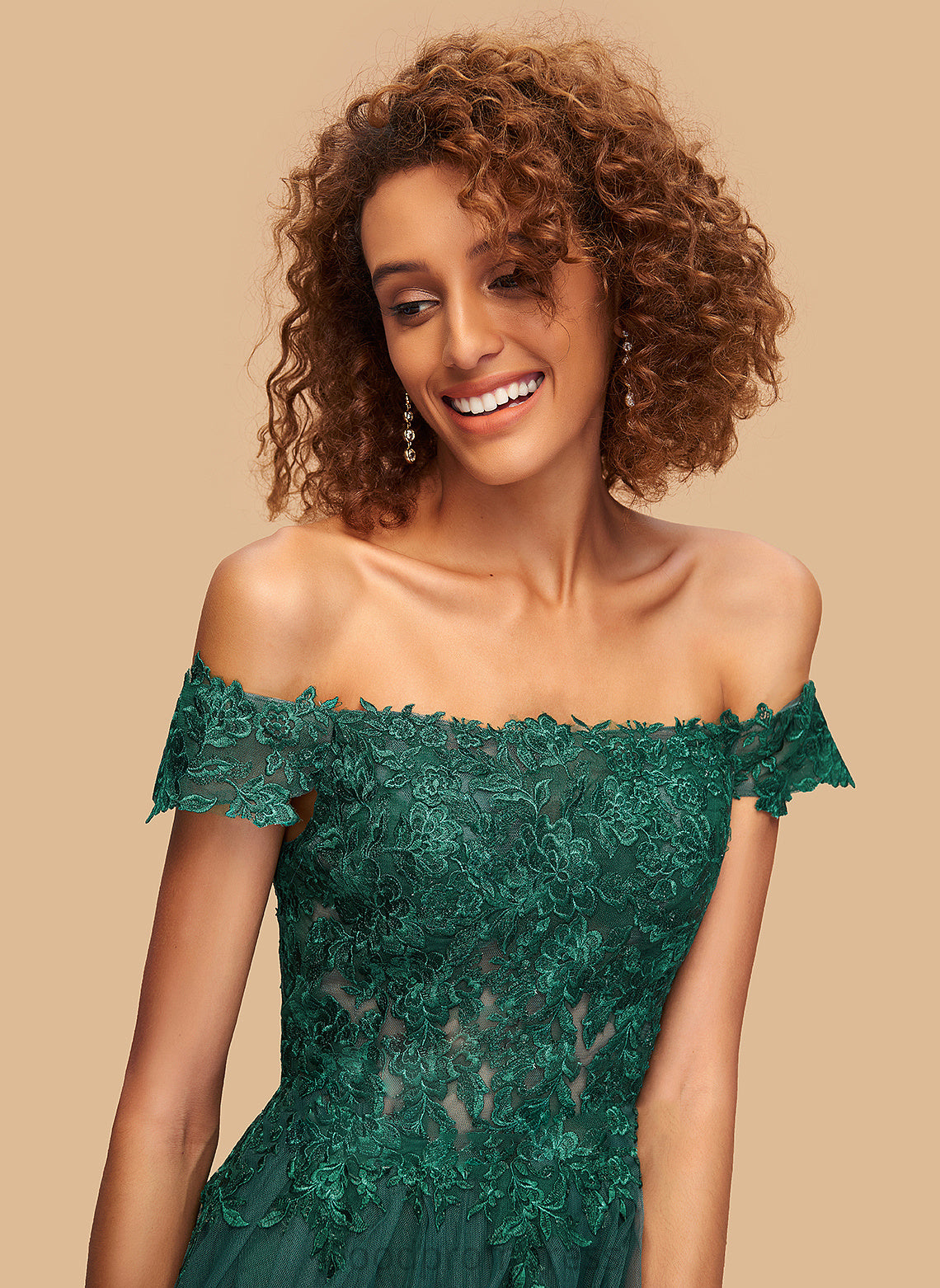 With Dress Homecoming A-Line Lace Deanna Homecoming Dresses Knee-Length Tulle Off-the-Shoulder