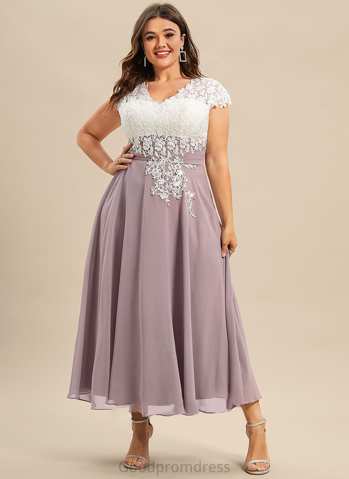 Dress Lace Mother of Bride Mother of the Bride Dresses the Chiffon V-neck A-Line Carlie Tea-Length