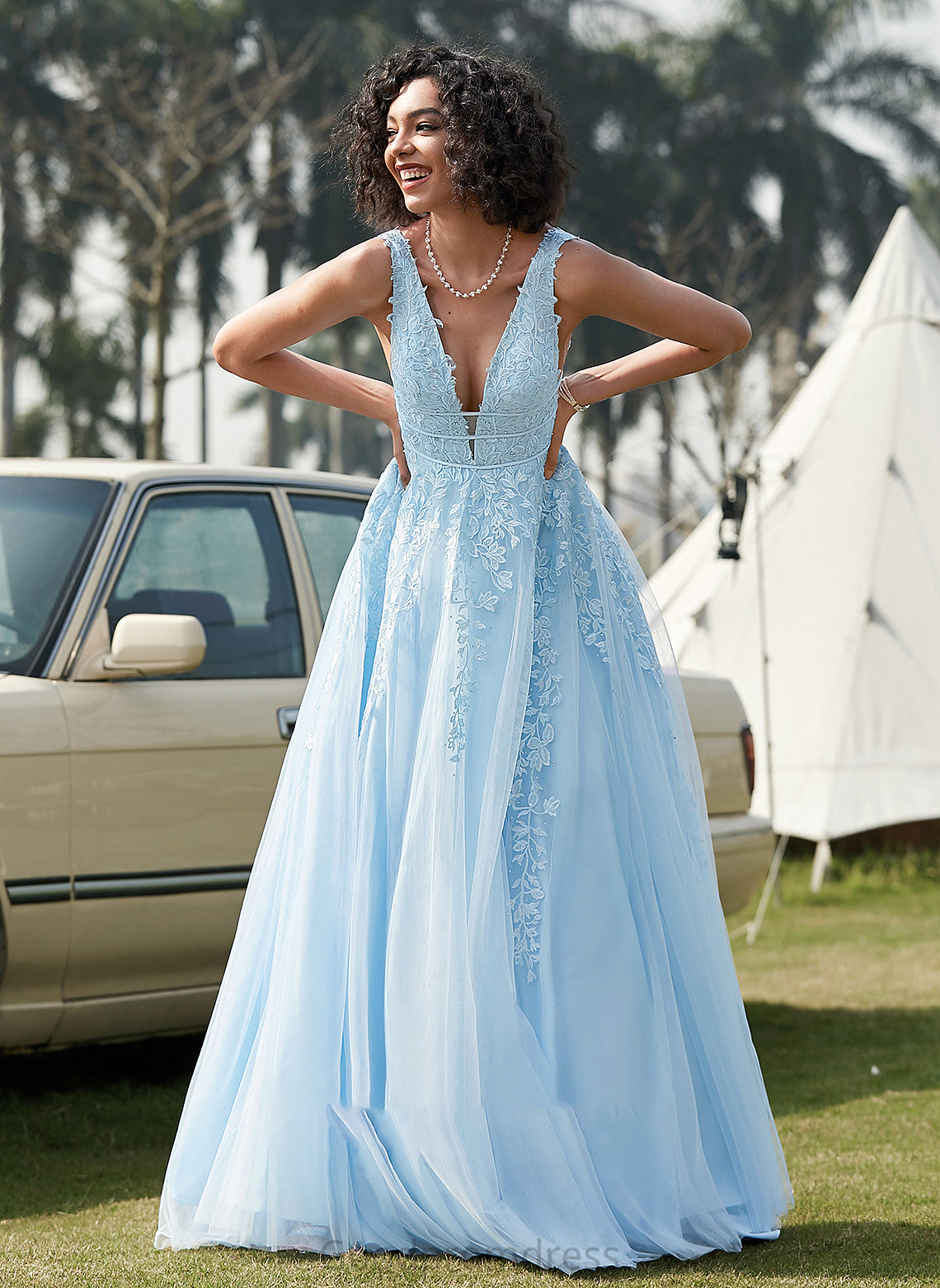 With Alannah Lace Tulle Sweep Beading Train Prom Dresses V-neck Ball-Gown/Princess