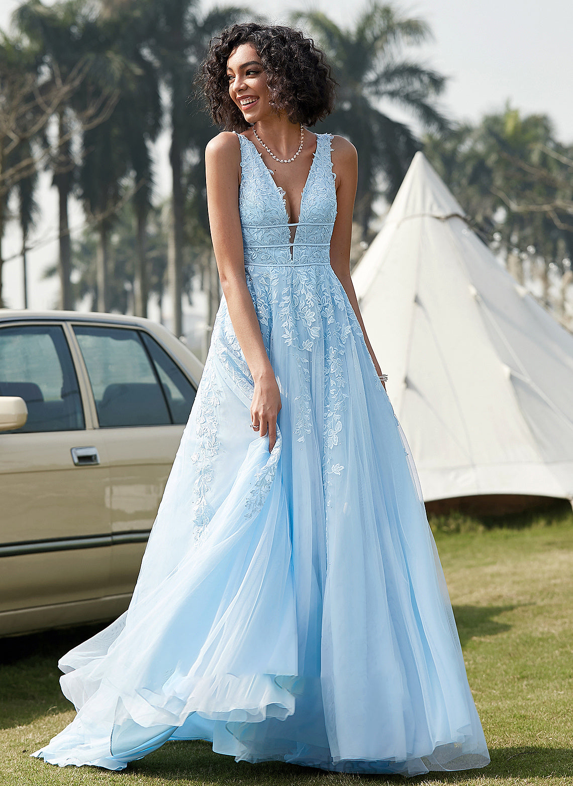 With Alannah Lace Tulle Sweep Beading Train Prom Dresses V-neck Ball-Gown/Princess