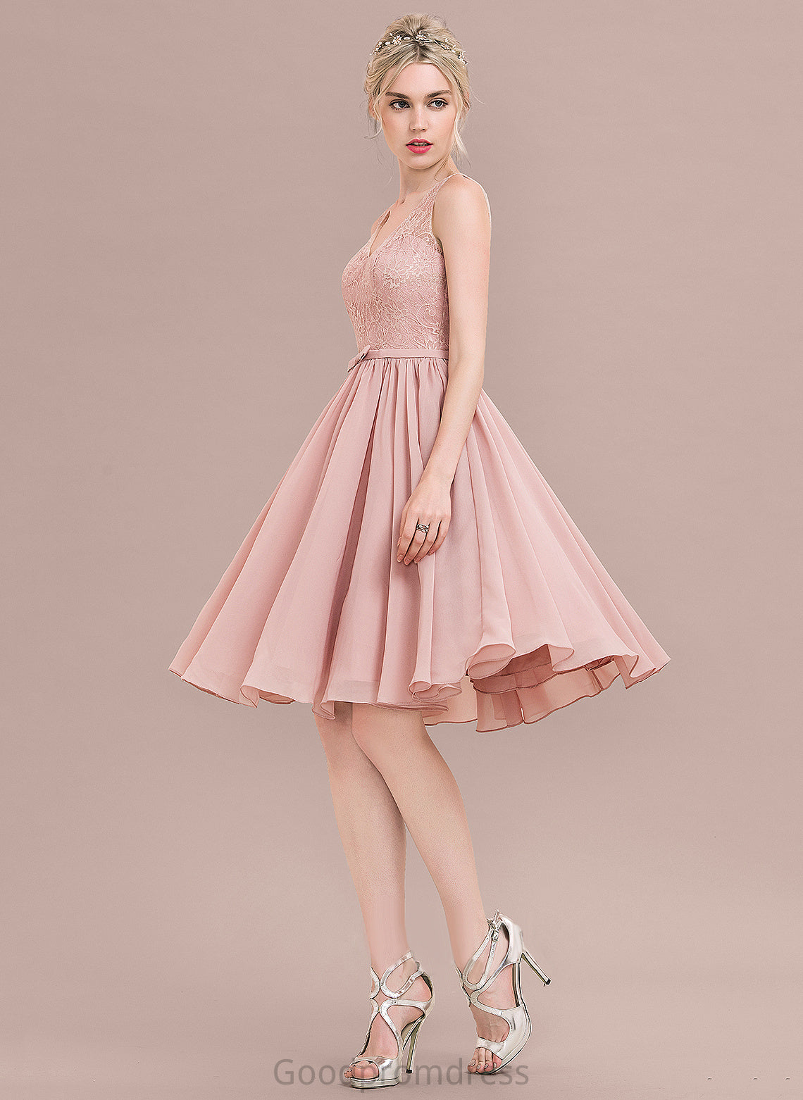 V-neck Knee-Length With A-Line Homecoming Chiffon Bow(s) Homecoming Dresses Lace Dress Lace Amari